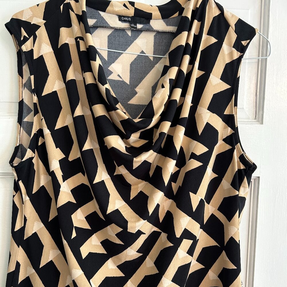 CHAUS Black, Tan, & White Geometric Top